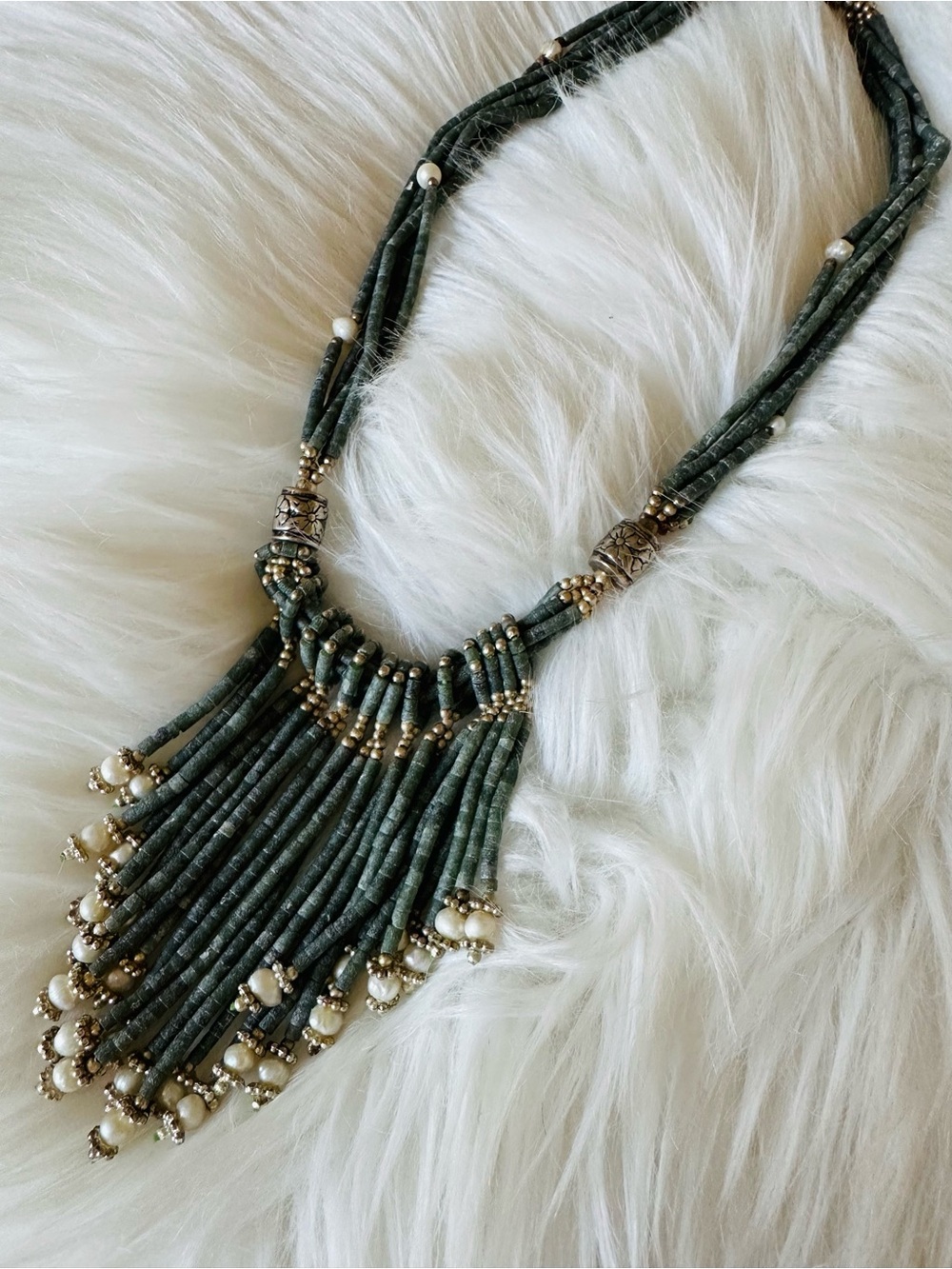 Vintage Green Beaded Fringe Necklace - Picture 2 of 5